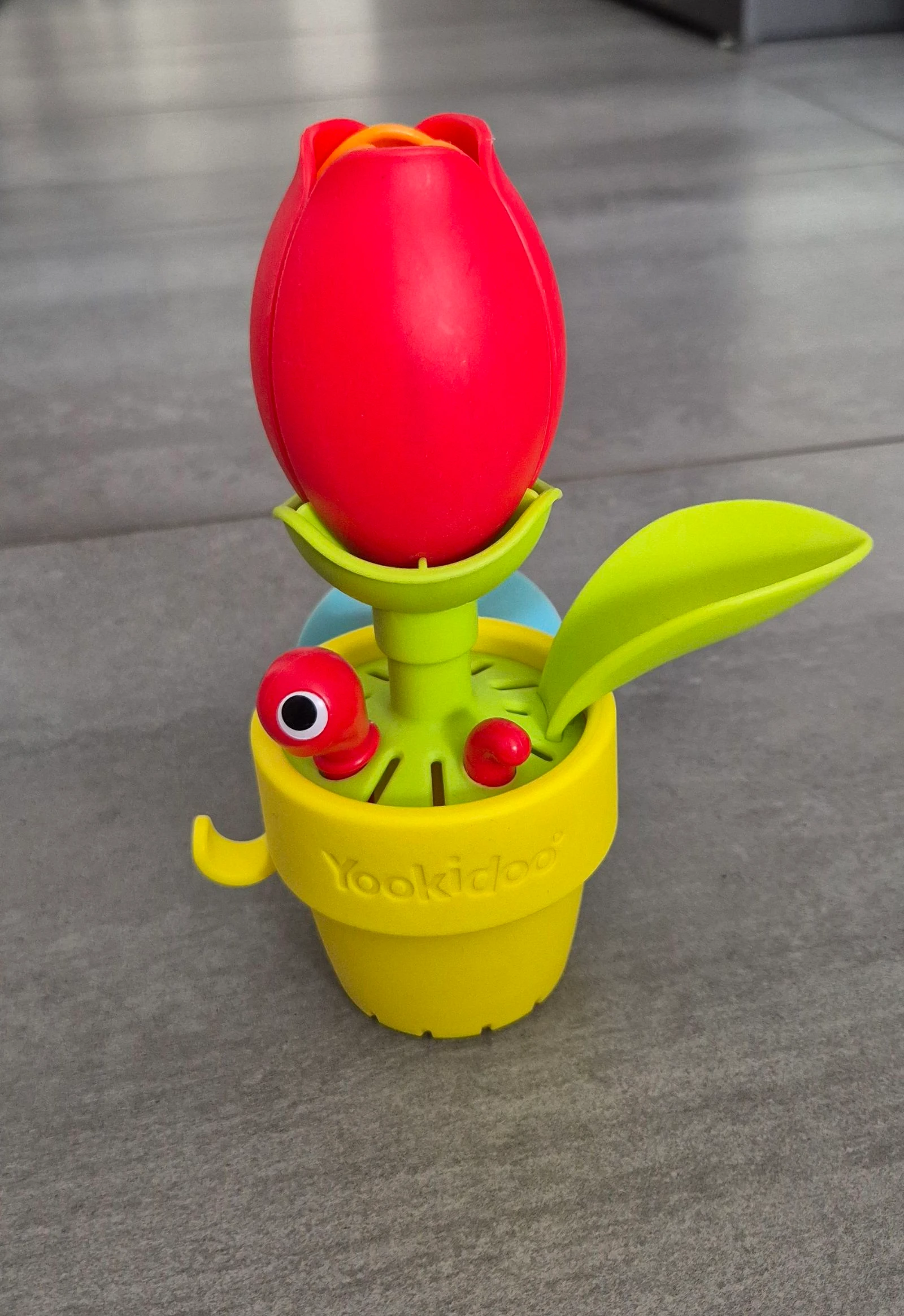 Fleur à arroser pour le bain 
